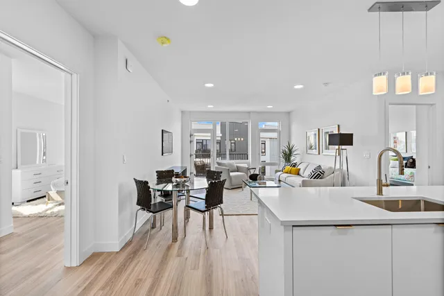 $3,300 | 5711 John F. Kennedy Boulevard, Unit 233, North Bergen, NJ 07047