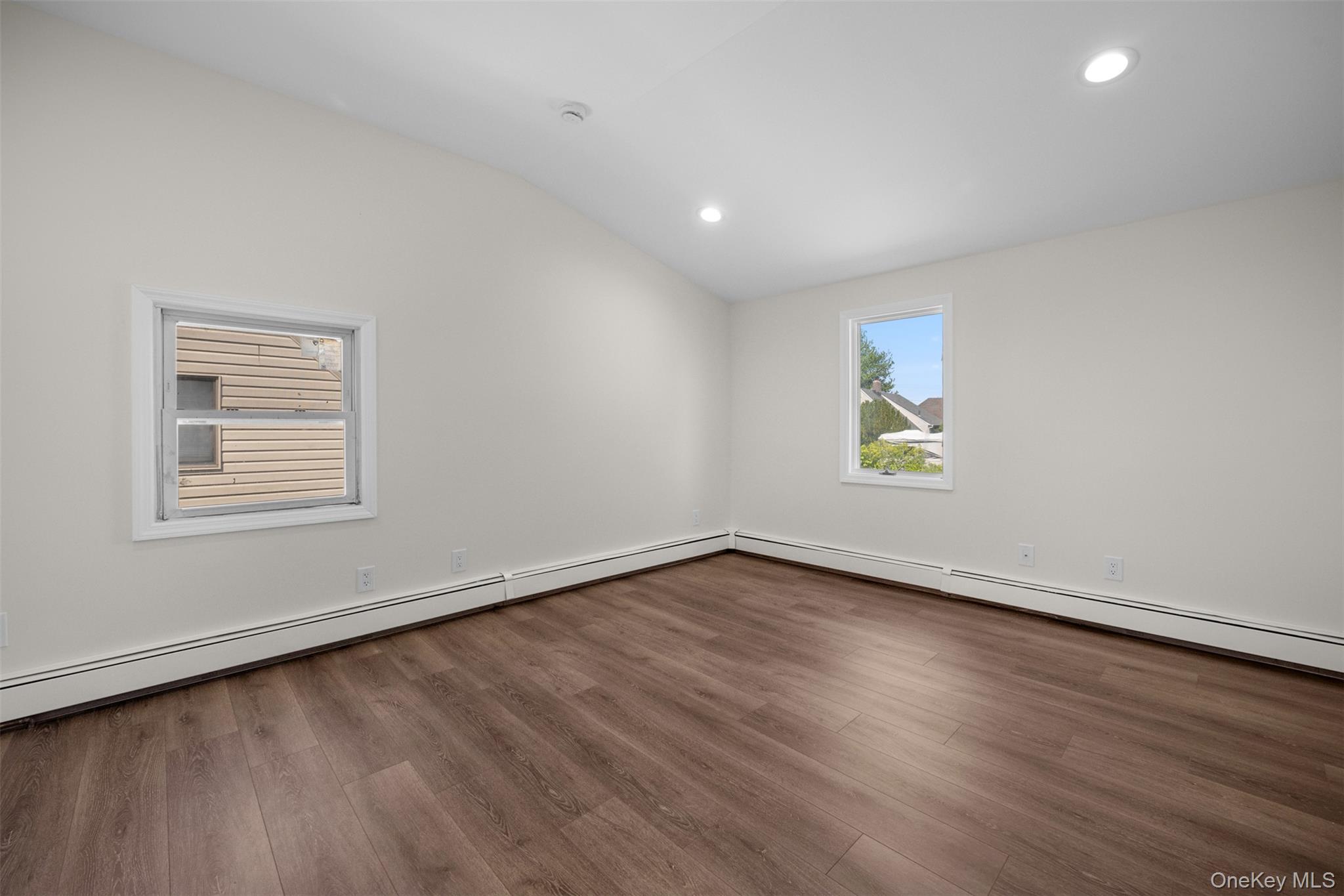 22 Lowland Road Levittown, NY 11756 - Photo 25 of 49
