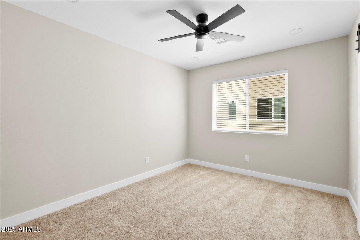 2559 East Broadway Road Phoenix, AZ 85040 - Photo 8 of 37 30-QVB05398