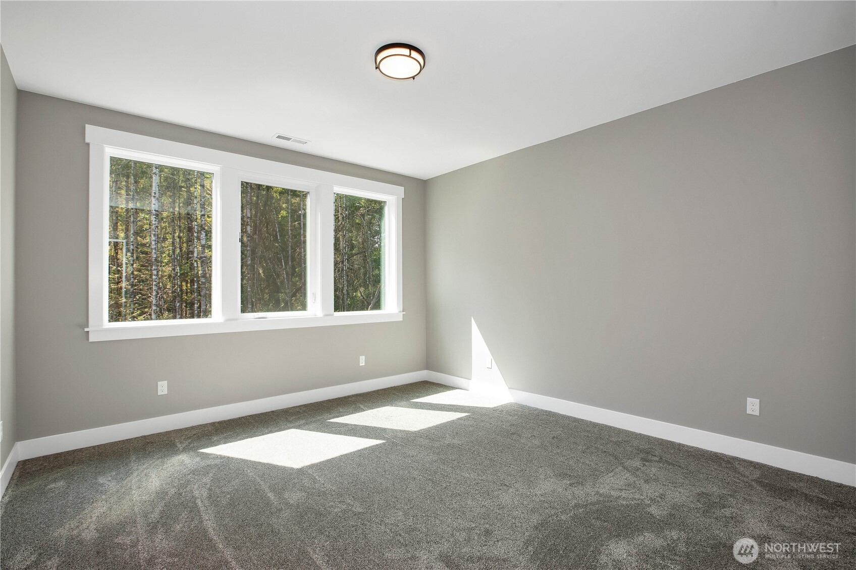 8908 Hunter Point Road Northwest Olympia, WA 98502 - Photo 12 of 32 Gallery Image 12