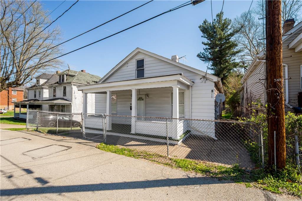 1024 Wilson Street Monessen, PA 15062 - Photo 3 of 30