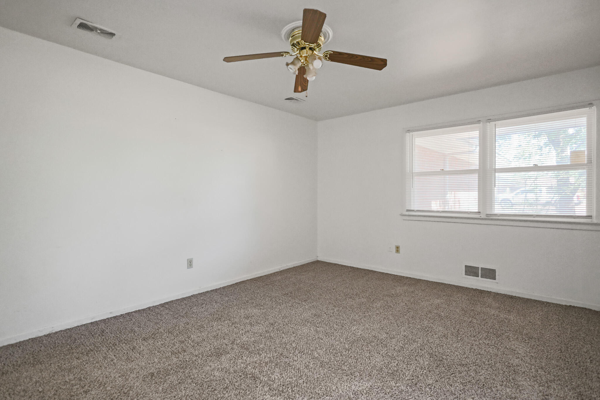 3603 54th Street Lubbock, TX 79413 - Photo 16 of 74 IMG_7784