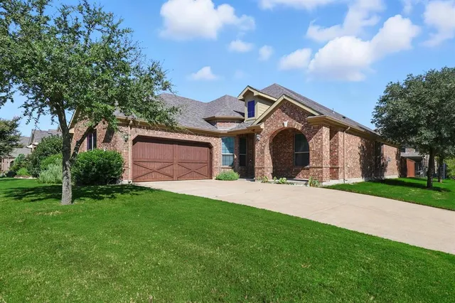$560,000 | 632 Shadow Glen Lane, Keller, TX 76248