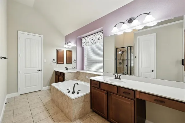 $560,000 | 632 Shadow Glen Lane, Keller, TX 76248