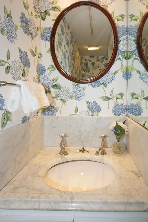 12 Fenwick Road Winchester, MA 01890 - Photo 16 of 29 Gallery Image 16