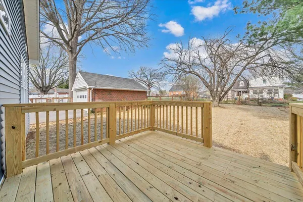 $299,999 | 3323 Collingwood Street Northeast, Roanoke, VA 24012