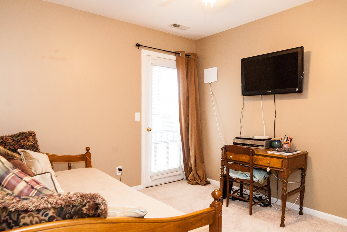 2044 Metacomet Way Raleigh, NC 27604 - Photo 23 of 30 Photo 23