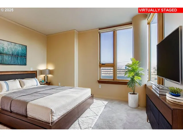 $425,000 | 1132 Southwest 19th Avenue, Unit 801, Portland, OR 97205