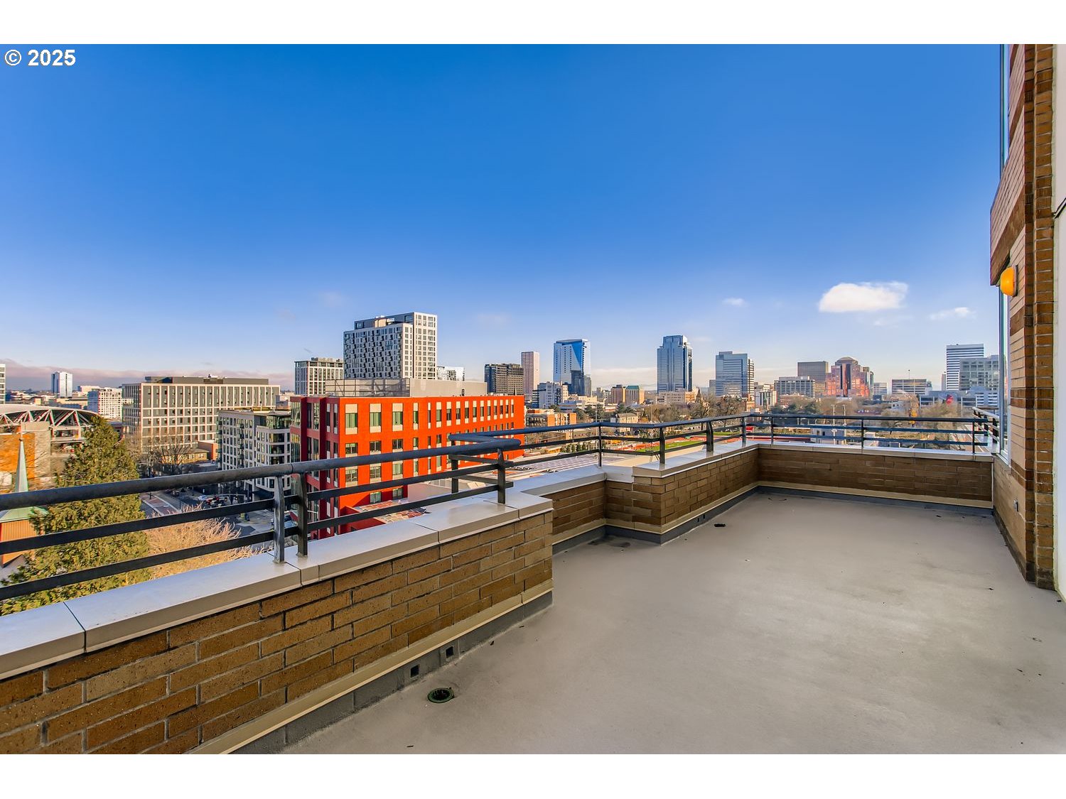 1132 Southwest 19th Avenue, Unit 801 Portland, OR 97205 - Photo 29 of 43 Balcony