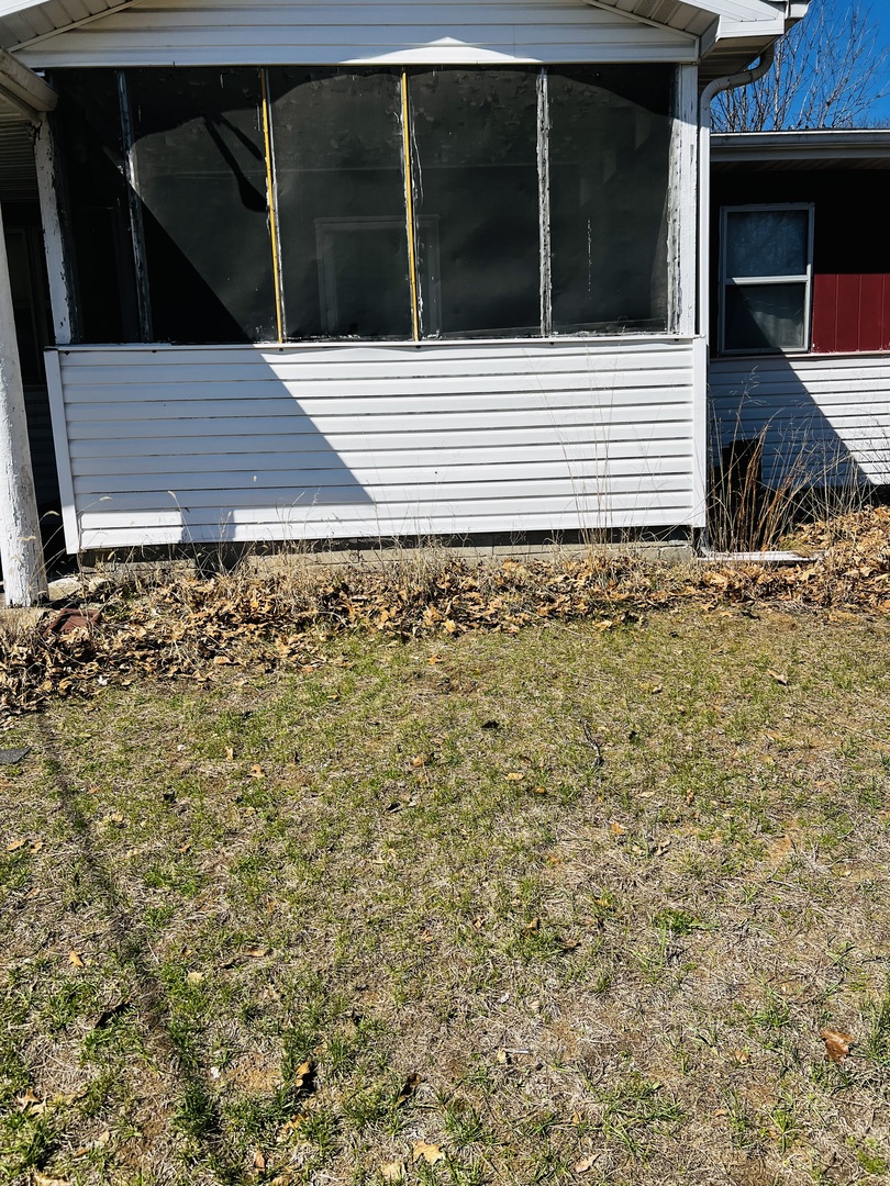 5266 South 12750E Road Pembroke Township, IL 60958 - Photo 2 of 17 a view of a backyard