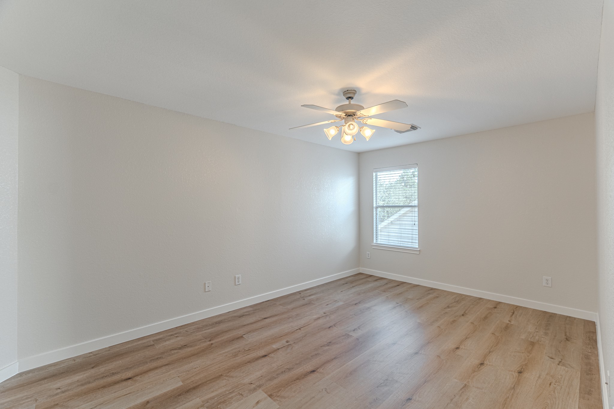 27 Fraiser Fir Place Spring, TX 77389 - Photo 36 of 43