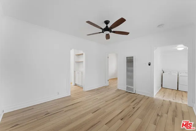 $2,950 | 1300 Sanborn Avenue, Los Angeles, CA 90027