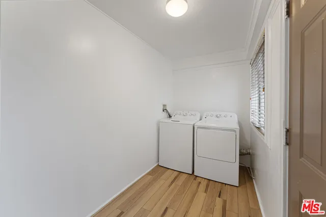 $2,950 | 1300 Sanborn Avenue, Los Angeles, CA 90027