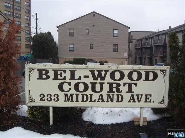 $2,600 | 233 Midland Avenue, Unit 113, Garfield, NJ 07026