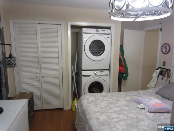 $2,600 | 233 Midland Avenue, Unit 113, Garfield, NJ 07026