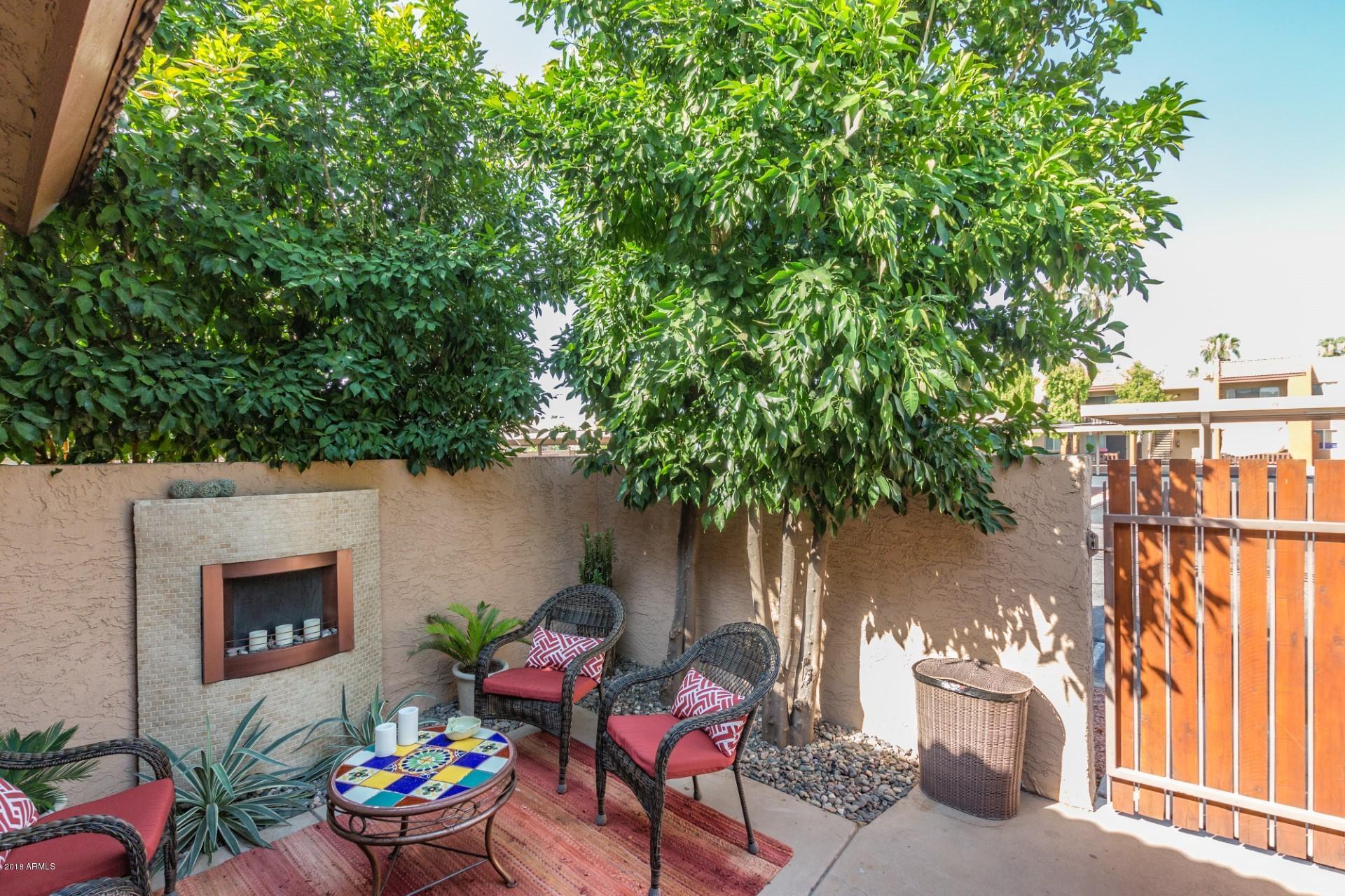 2121 West Royal Palm Road, Unit 1041 Phoenix, AZ 85021 - Photo 2 of 23 0004-Royal Palm (4)