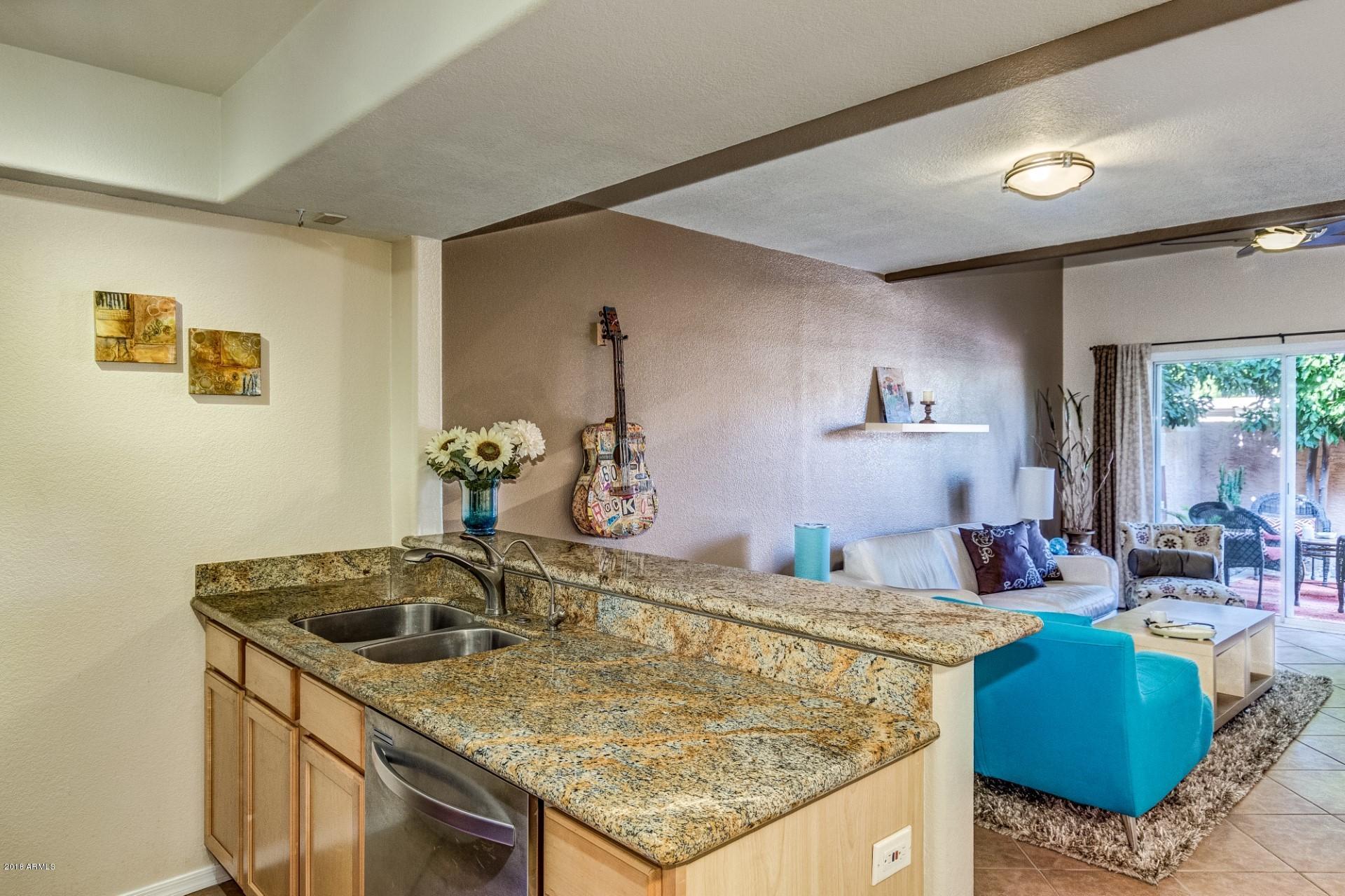 2121 West Royal Palm Road, Unit 1041 Phoenix, AZ 85021 - Photo 10 of 23 0012-Royal Palm (12)
