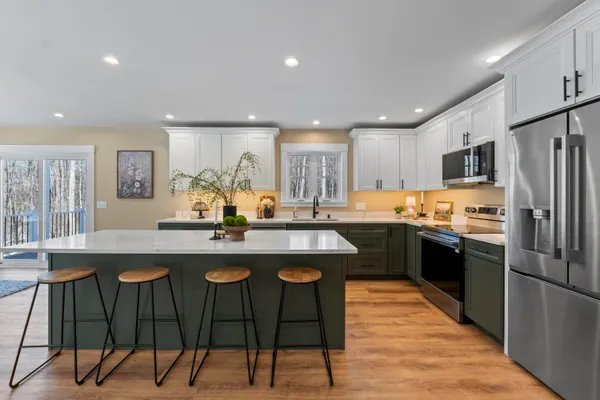 $599,000 | 33 Riley Ridge Lane, Litchfield, ME 04350