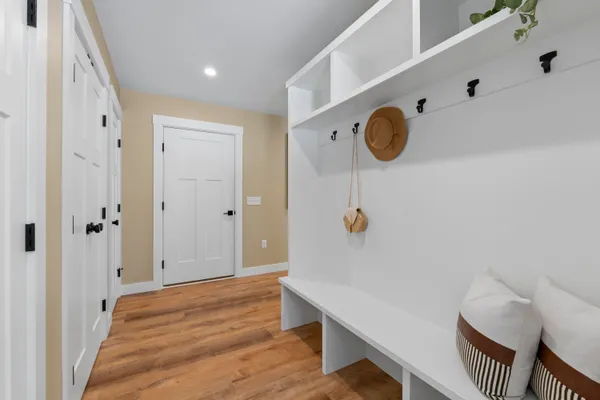 $599,000 | 33 Riley Ridge Lane, Litchfield, ME 04350