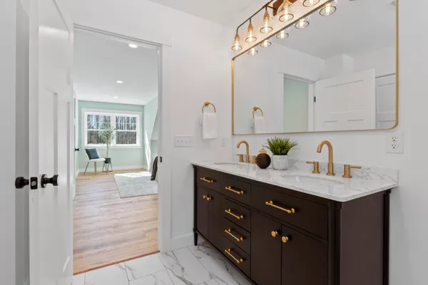 $599,000 | 33 Riley Ridge Lane, Litchfield, ME 04350