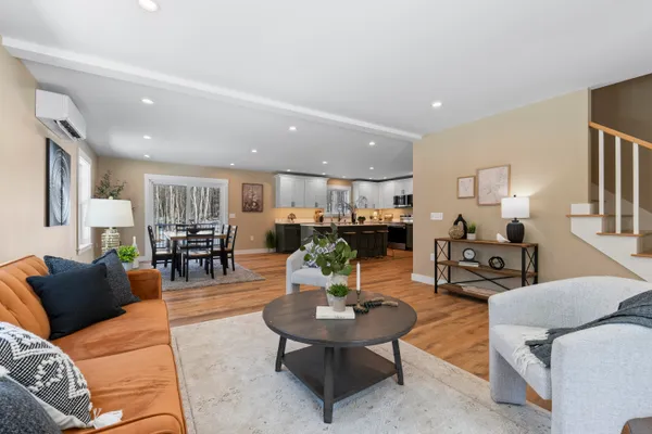 $599,000 | 33 Riley Ridge Lane, Litchfield, ME 04350