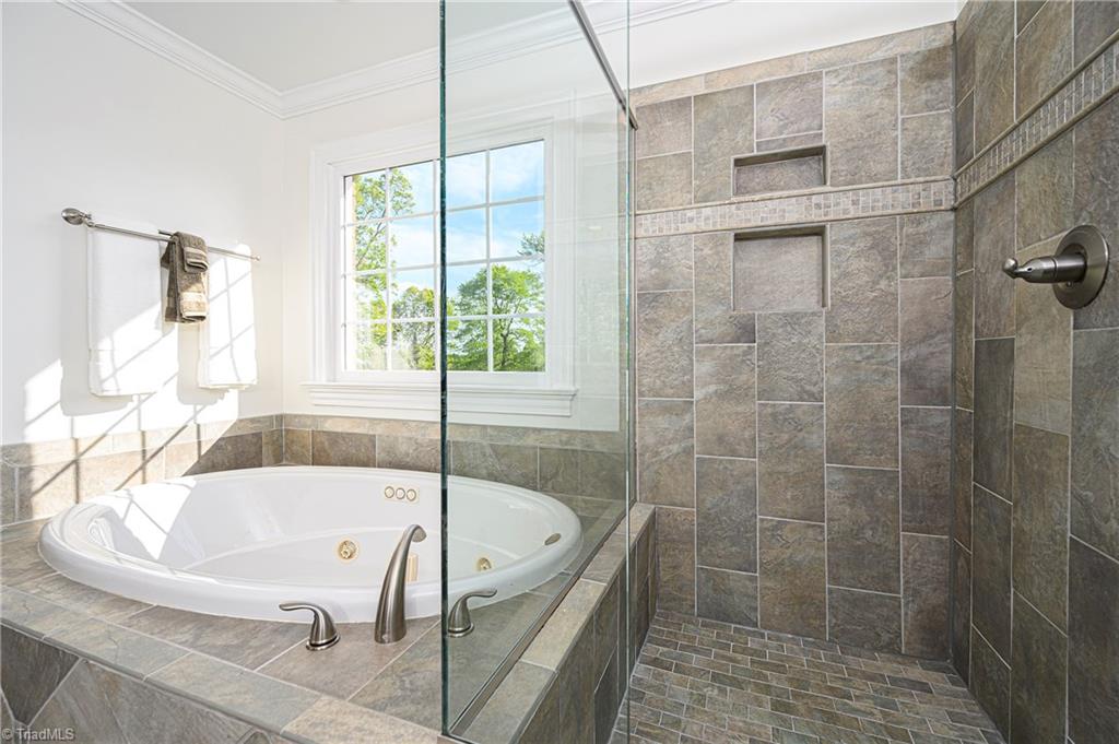 5704 Fox Meadow Court Oak Ridge, NC 27310 - Photo 23 of 30