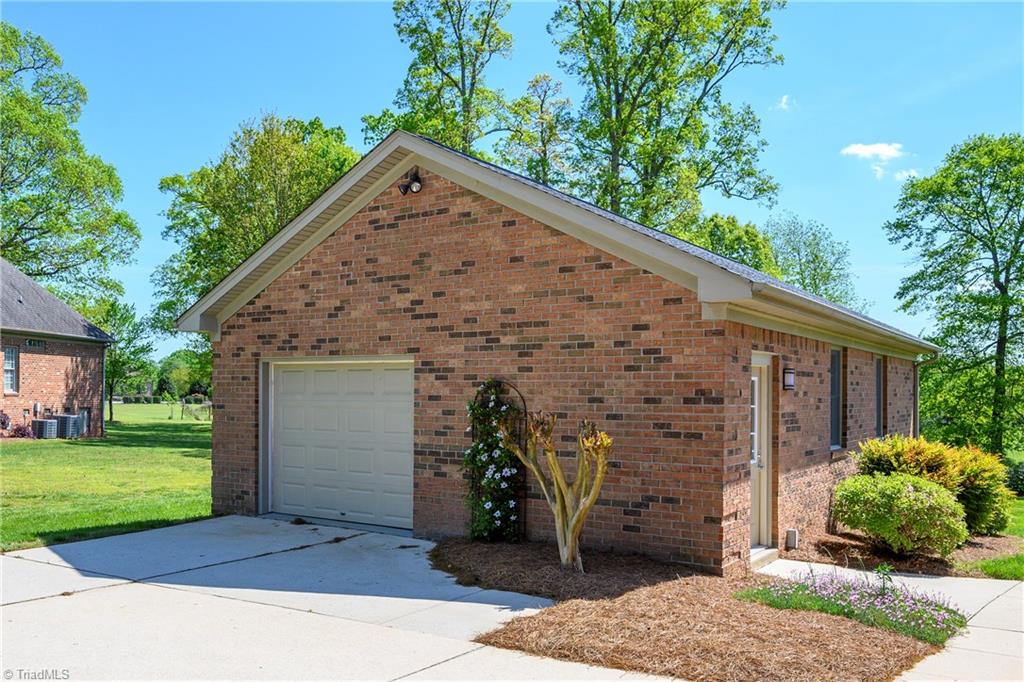 5704 Fox Meadow Court Oak Ridge, NC 27310 - Photo 26 of 30