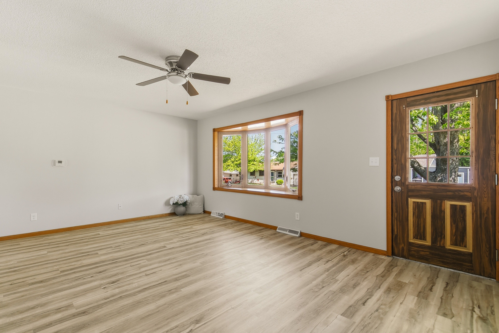 1501 Cherry Hills Road Bettendorf, IA 52722 - Photo 11 of 41