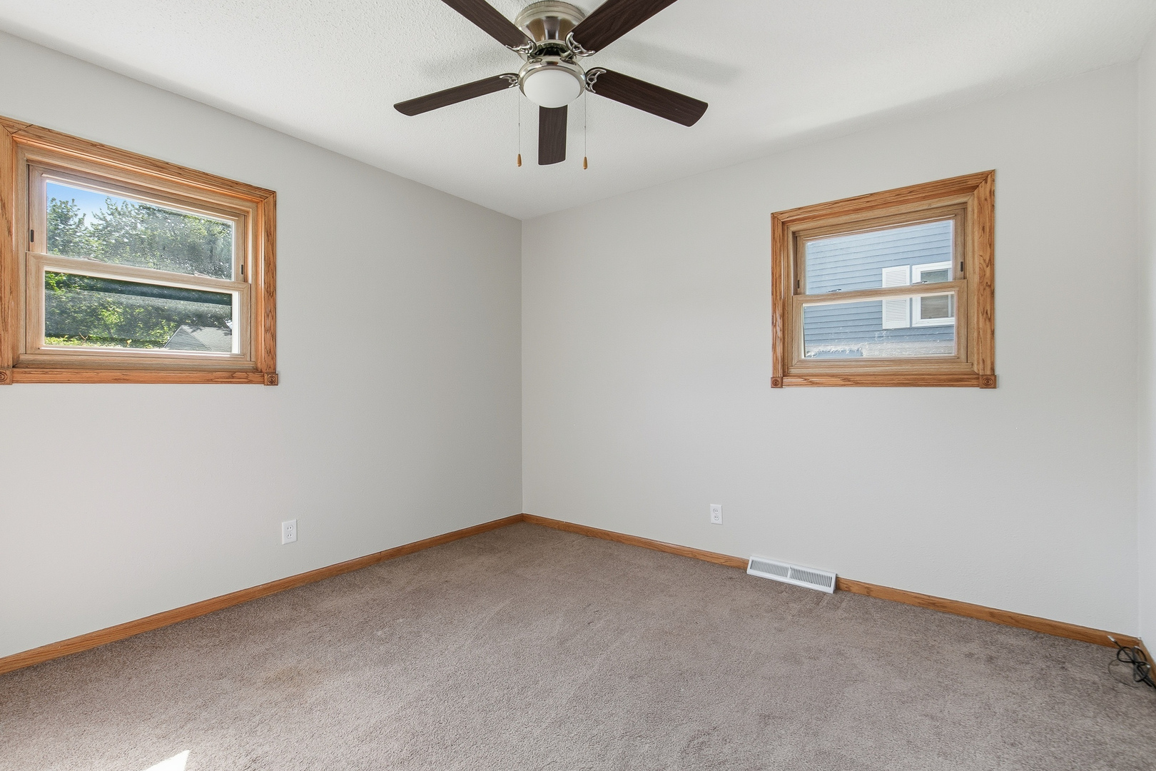 1501 Cherry Hills Road Bettendorf, IA 52722 - Photo 27 of 41