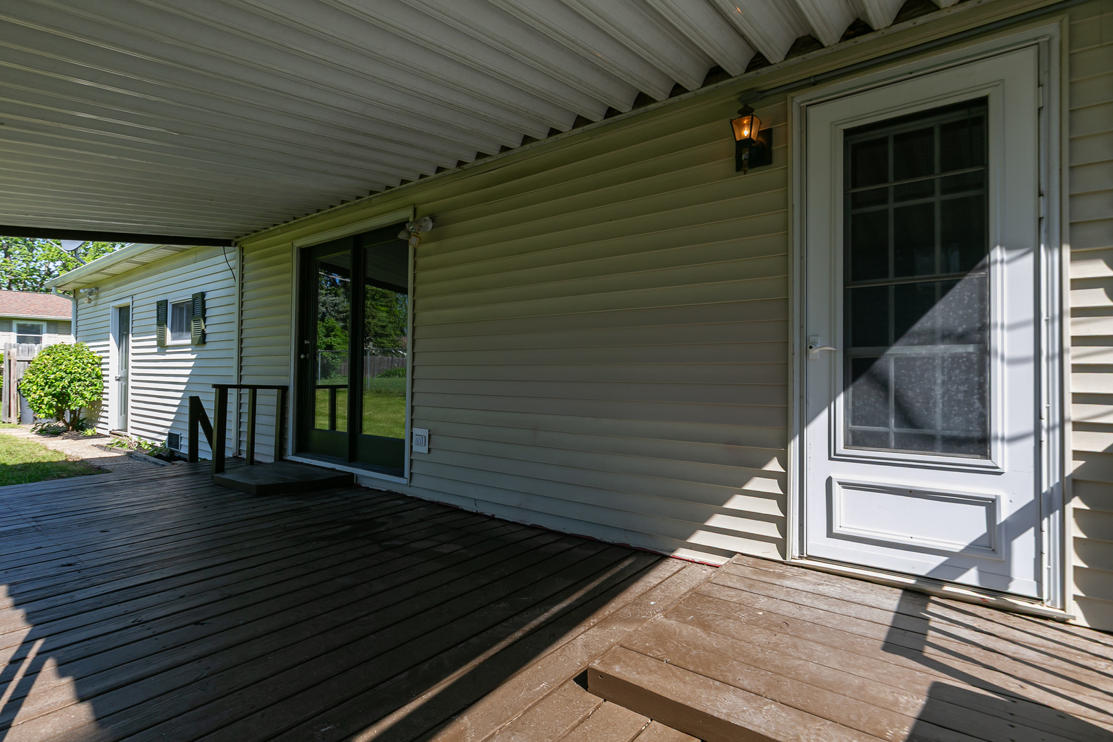 1501 Cherry Hills Road Bettendorf, IA 52722 - Photo 8 of 41