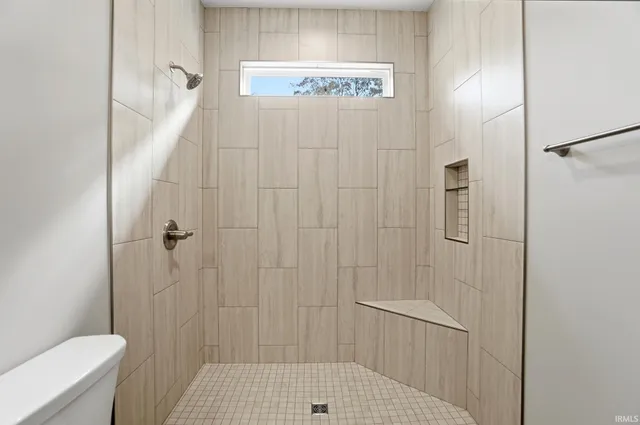 $424,900 | 14138 Hughies Cove, Fort Wayne, IN 46845