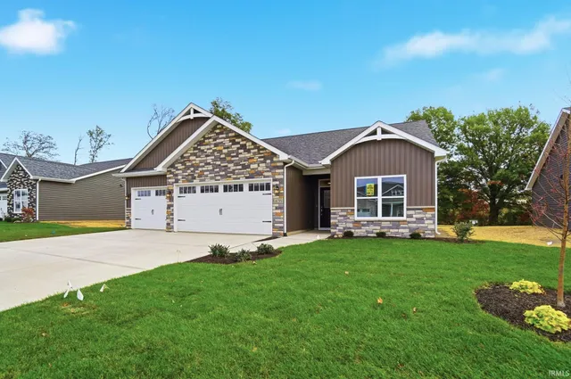 $424,900 | 14138 Hughies Cove, Fort Wayne, IN 46845