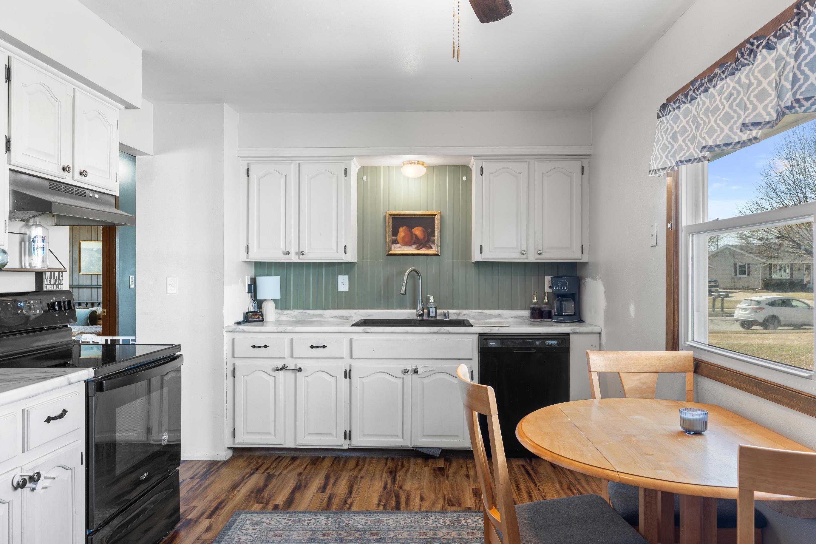 N171W20418 Ridge Road Jackson, WI 53037 - Photo 2 of 17 Kitchen
