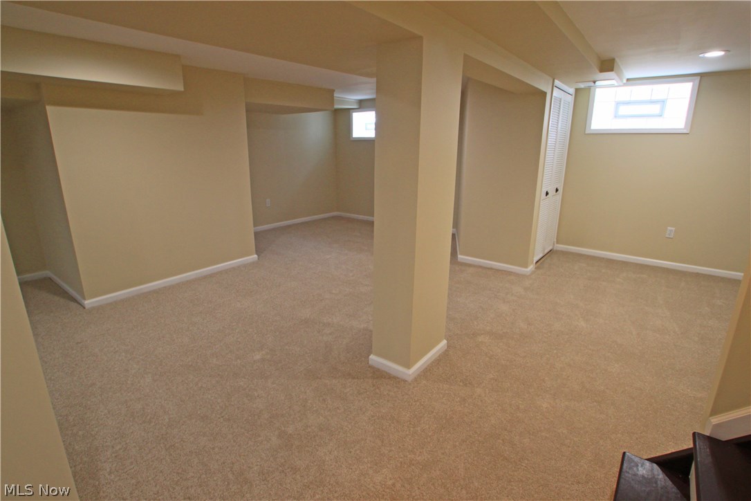3280 Stockholm Road Cleveland, OH 44120 - Photo 19 of 35