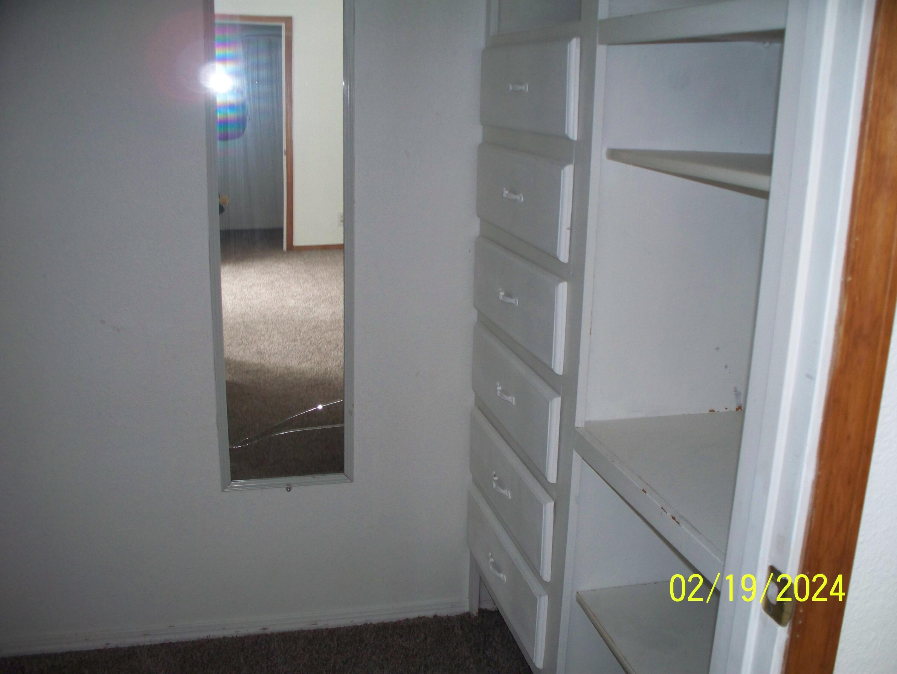 16237 Dyke Road La Pine, OR 97739 - Photo 22 of 33 Master bedroom closet