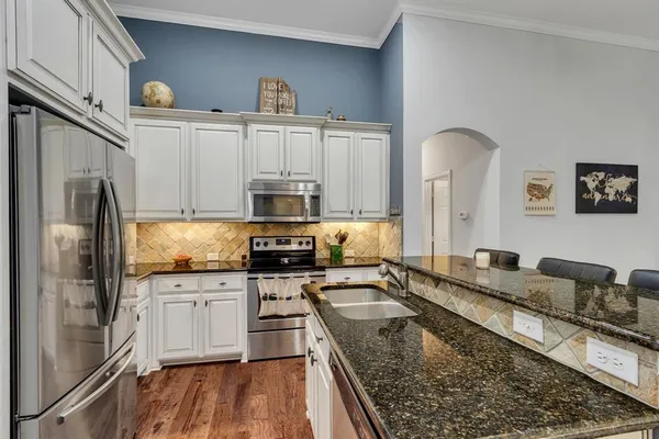 $2,425 | 5639 Hummingbird Lane, Fairview, TX 75069