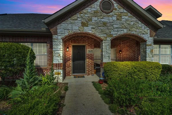 $2,425 | 5639 Hummingbird Lane, Fairview, TX 75069