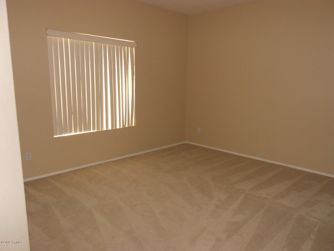1121 South Roles Drive Gilbert, AZ 85296 - Photo 31 of 51 DSCN1745