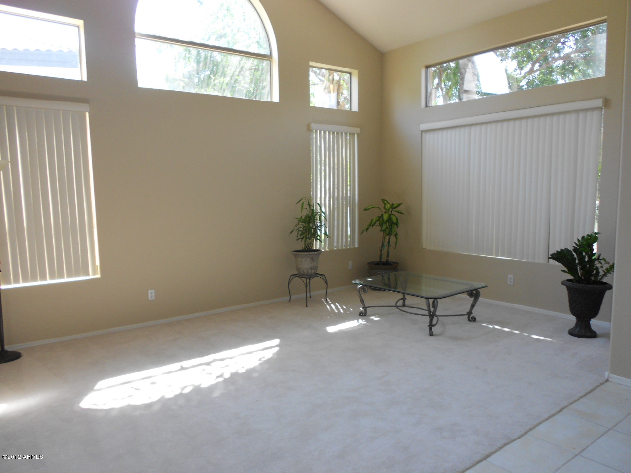 1121 South Roles Drive Gilbert, AZ 85296 - Photo 6 of 51 DSCN1715