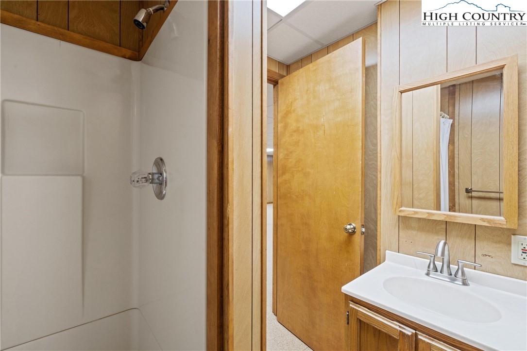 320 University Circle Boone, NC 28607 - Photo 46 of 50 Gallery Image 46