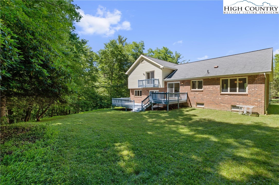 320 University Circle Boone, NC 28607 - Photo 9 of 50 Gallery Image 9
