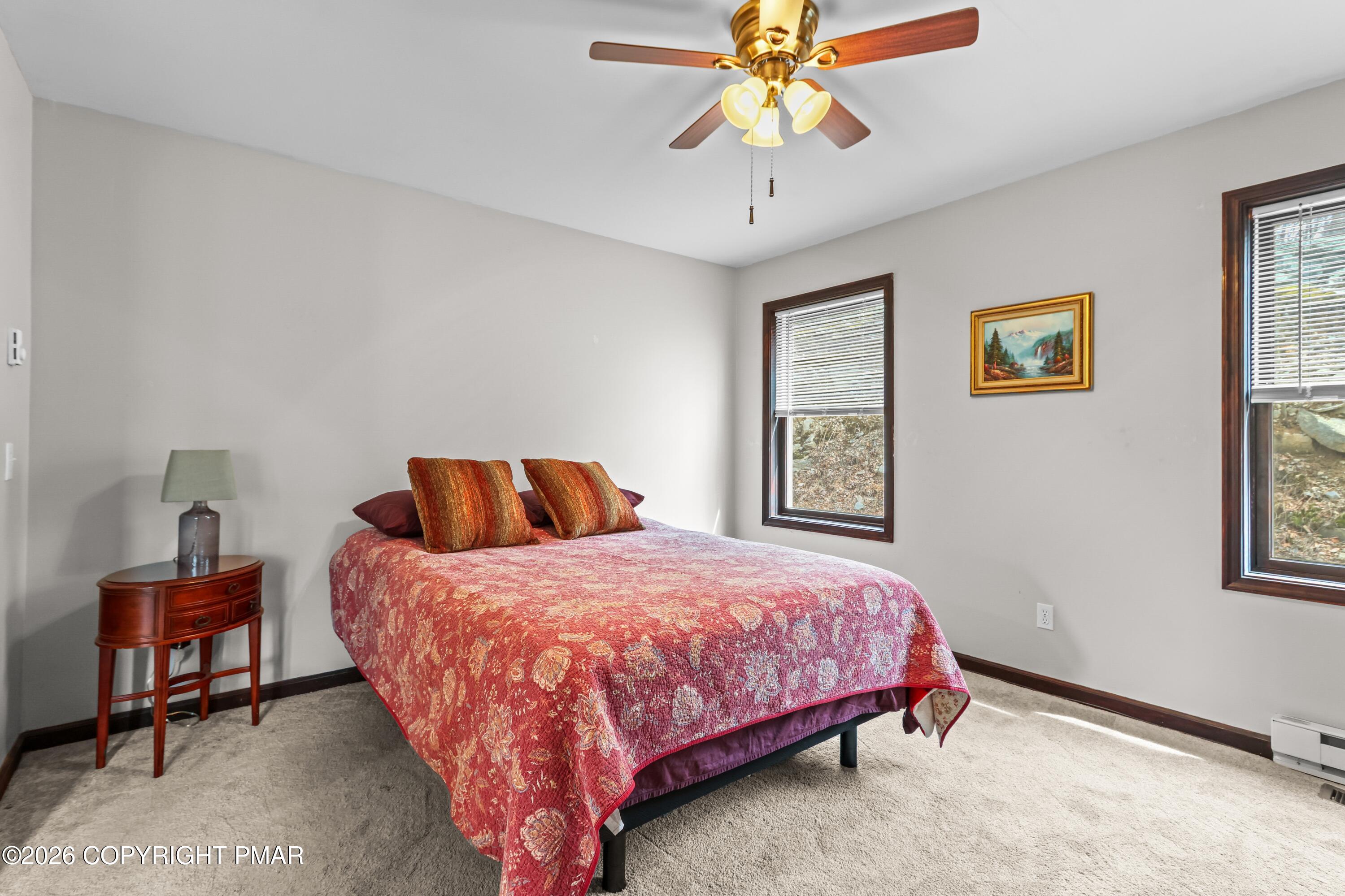 226 Regent Street Bushkill, PA 18324 - Photo 20 of 58 095A9456