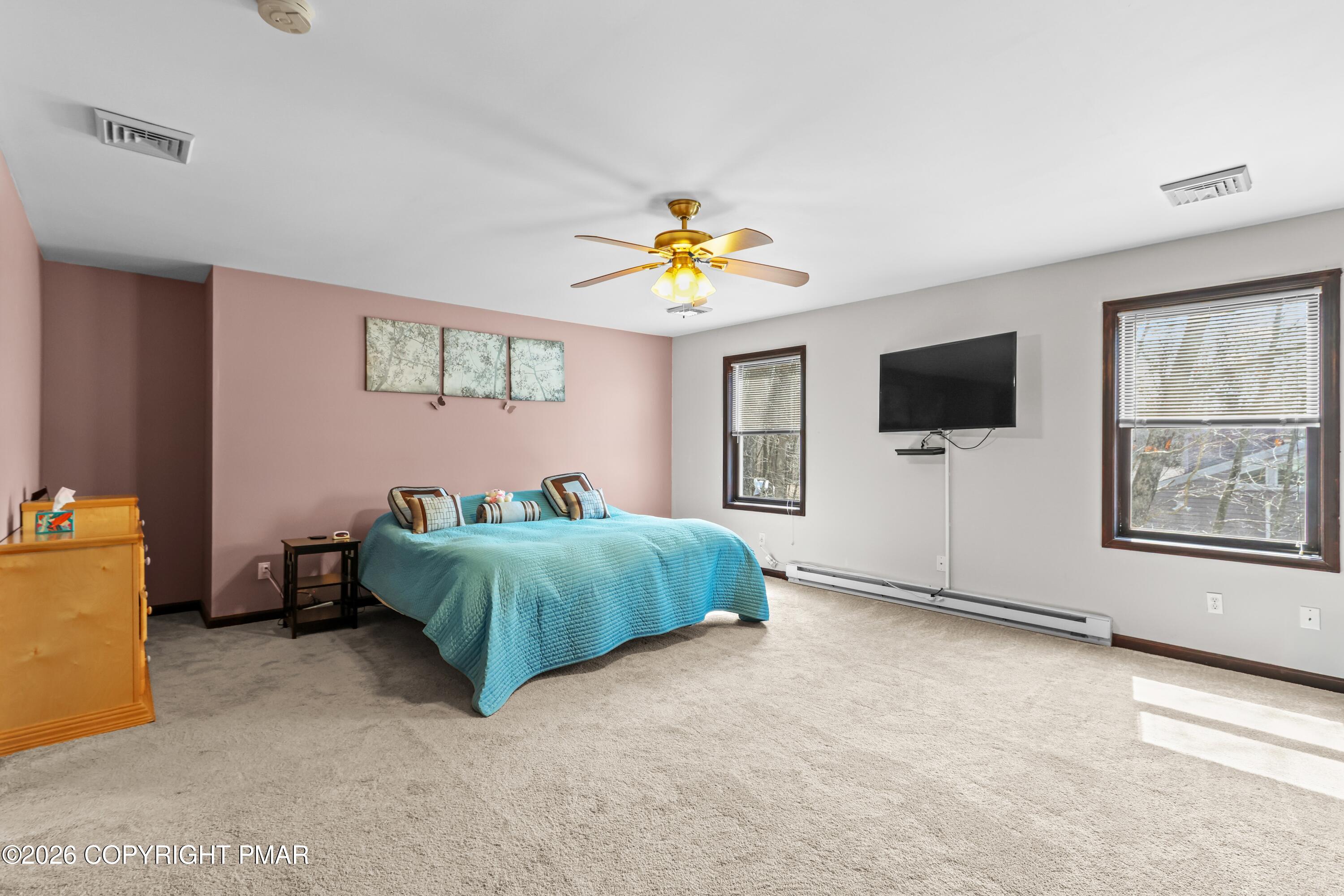 226 Regent Street Bushkill, PA 18324 - Photo 26 of 58 095A9591