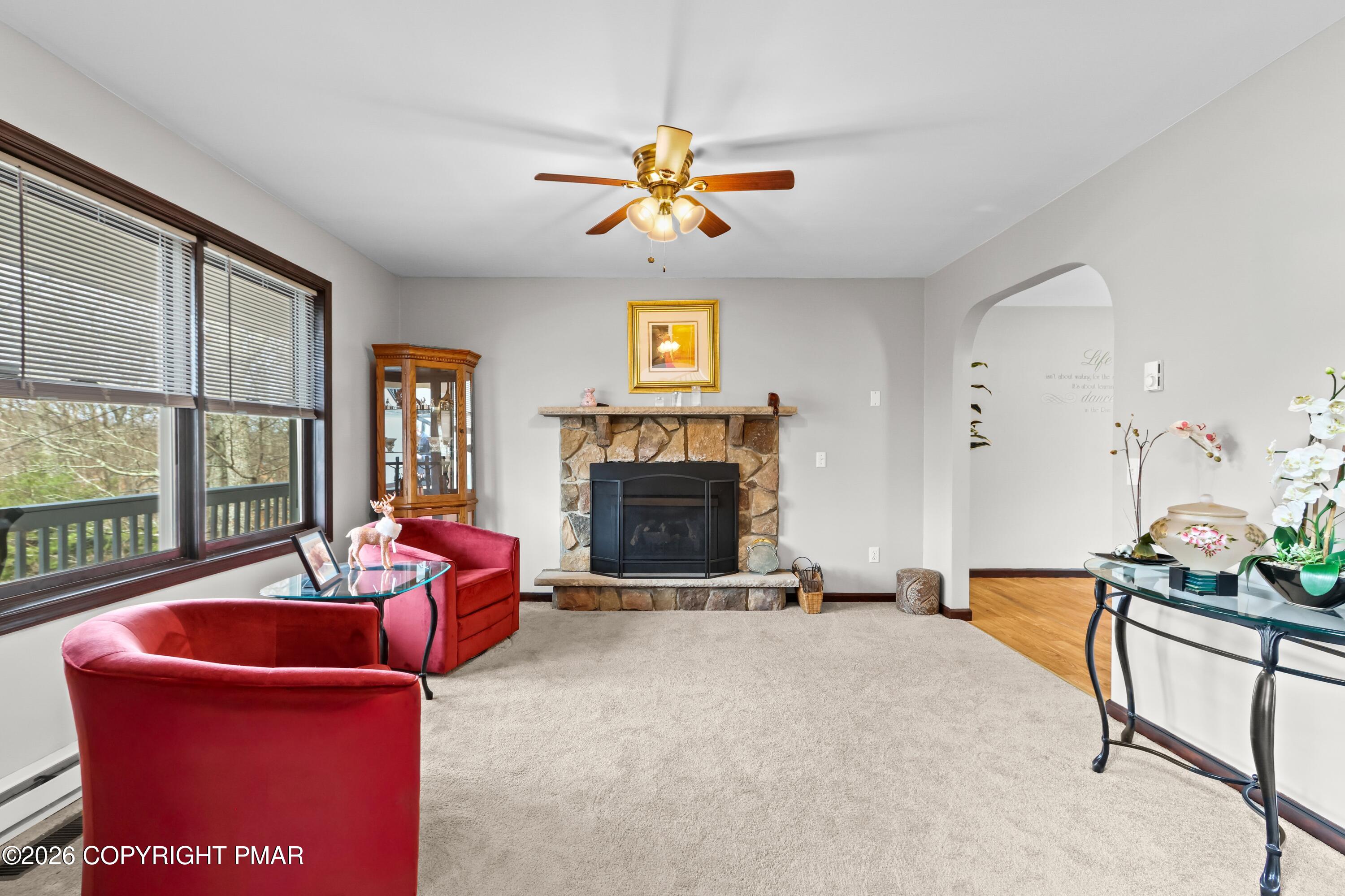 226 Regent Street Bushkill, PA 18324 - Photo 7 of 58 095A9356