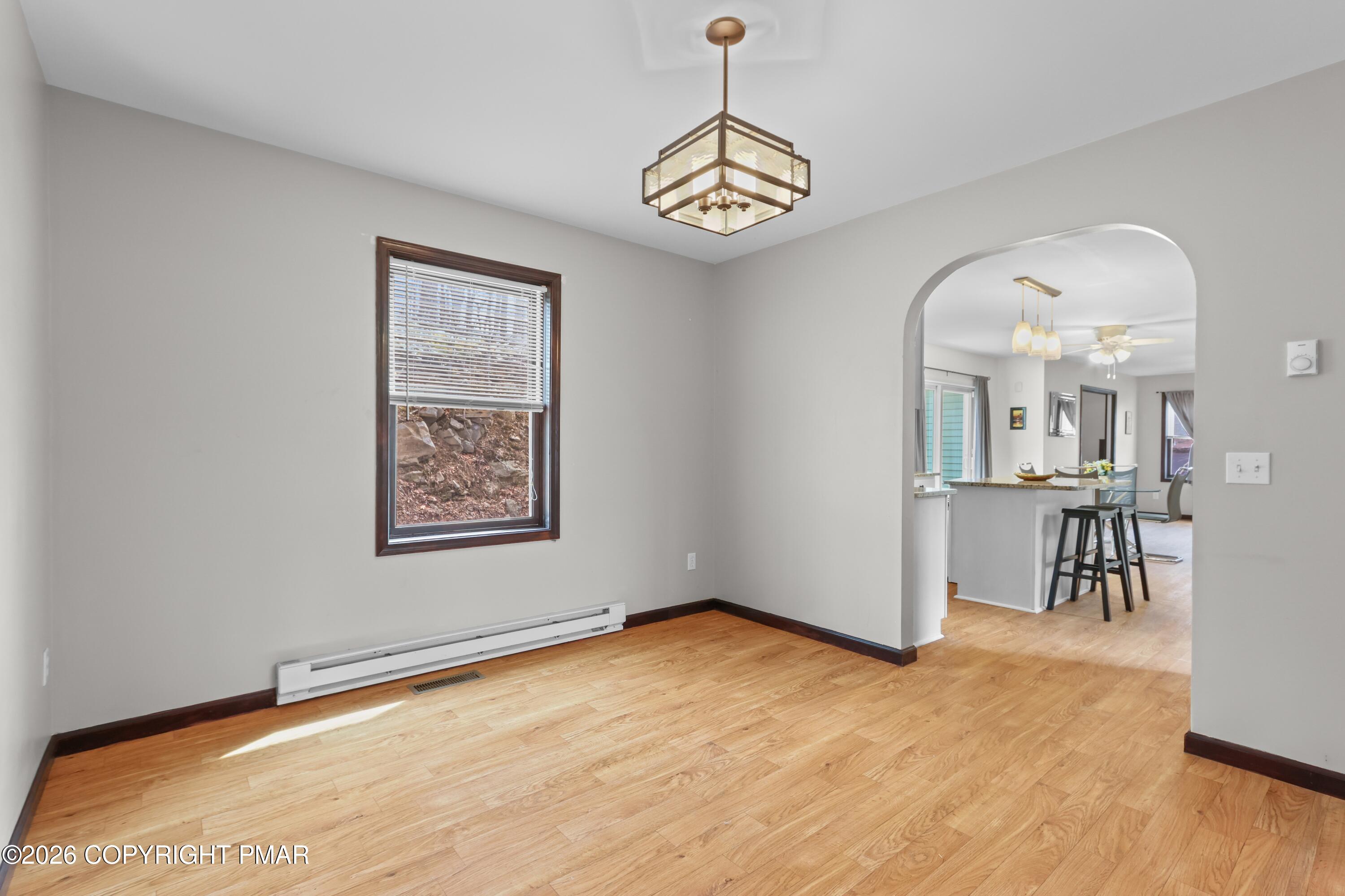 226 Regent Street Bushkill, PA 18324 - Photo 10 of 58 095A9382