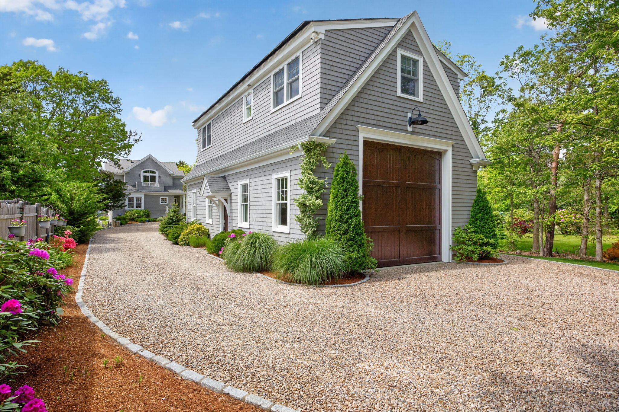 357 Monomoscoy Road Mashpee, MA 02649 - Photo 3 of 40 52-52-9L4A3504