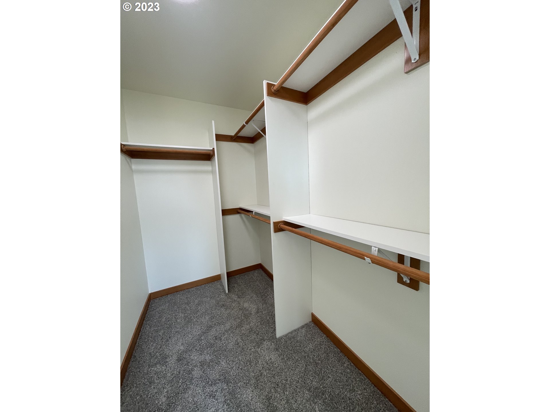 1019 Highlands Loop Willamina, OR 97396 - Photo 11 of 21 Gallery Image 11