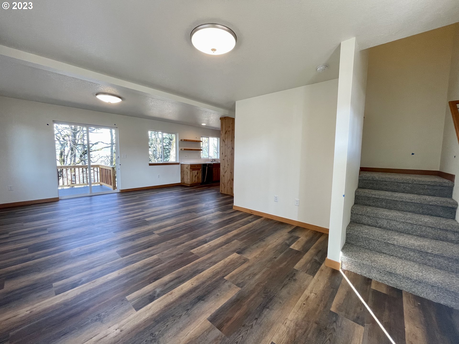 1019 Highlands Loop Willamina, OR 97396 - Photo 2 of 21 Gallery Image 2