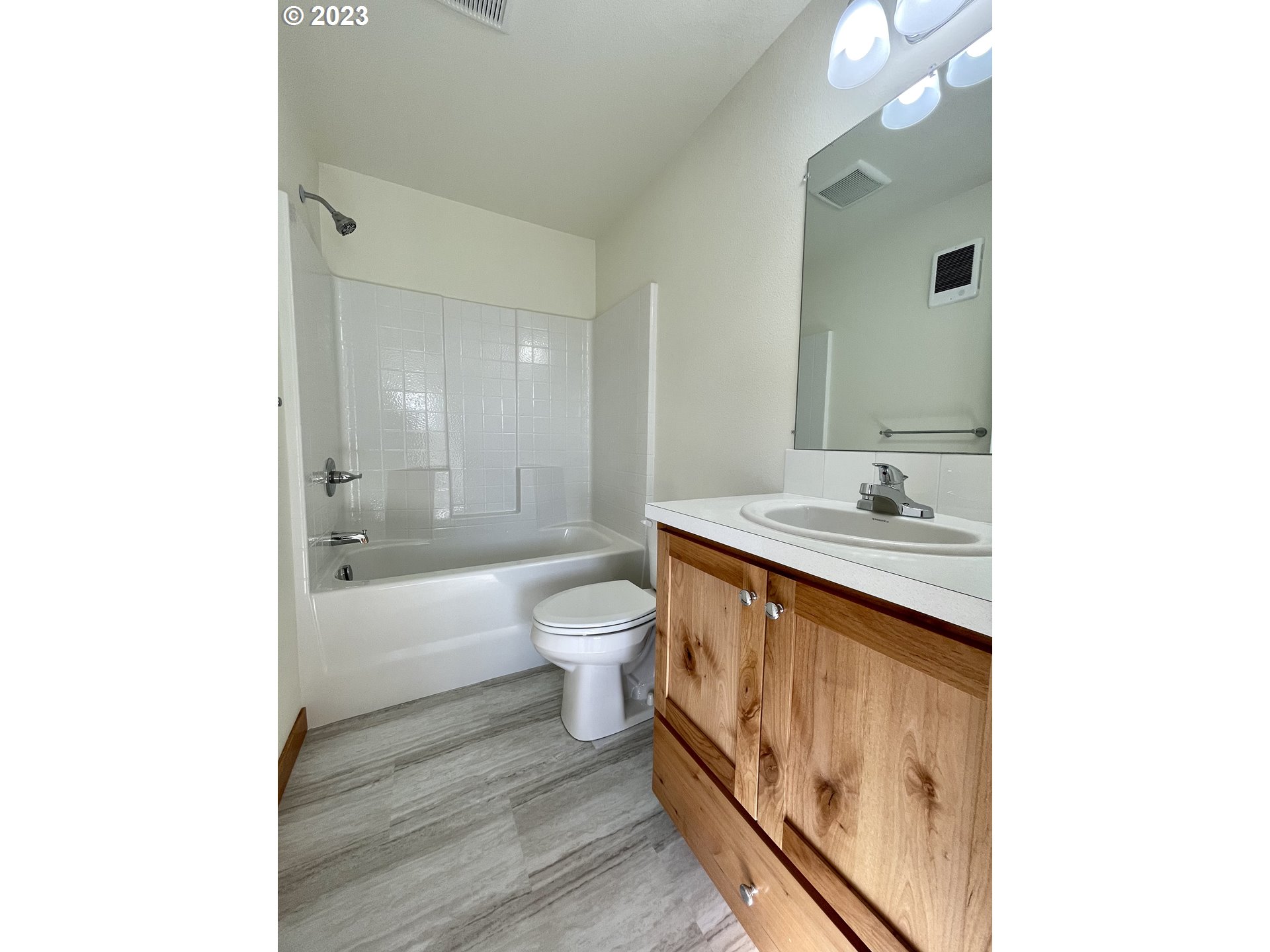 1019 Highlands Loop Willamina, OR 97396 - Photo 10 of 21 Gallery Image 10