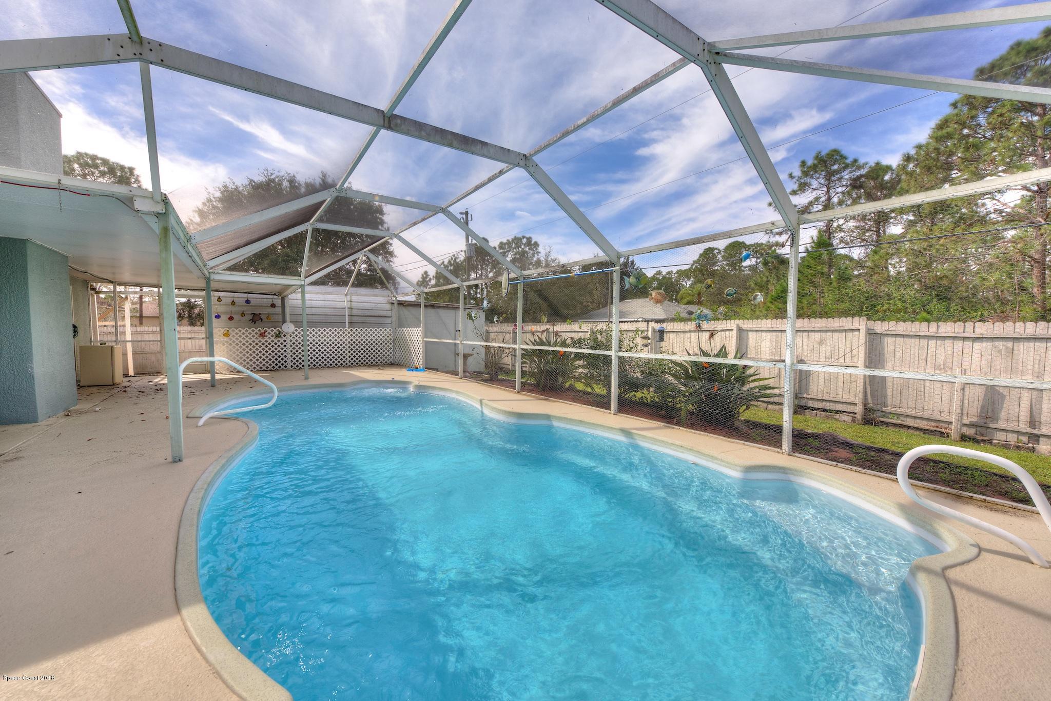 320 Wendover Road Southwest Palm Bay, FL 32908 - Photo 19 of 21 Pool 3